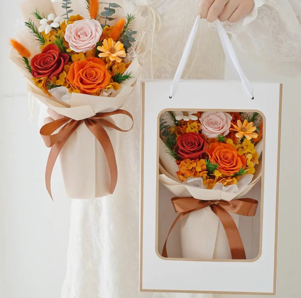 Elegant Preserved Flower Delivery: Simple & Beautiful