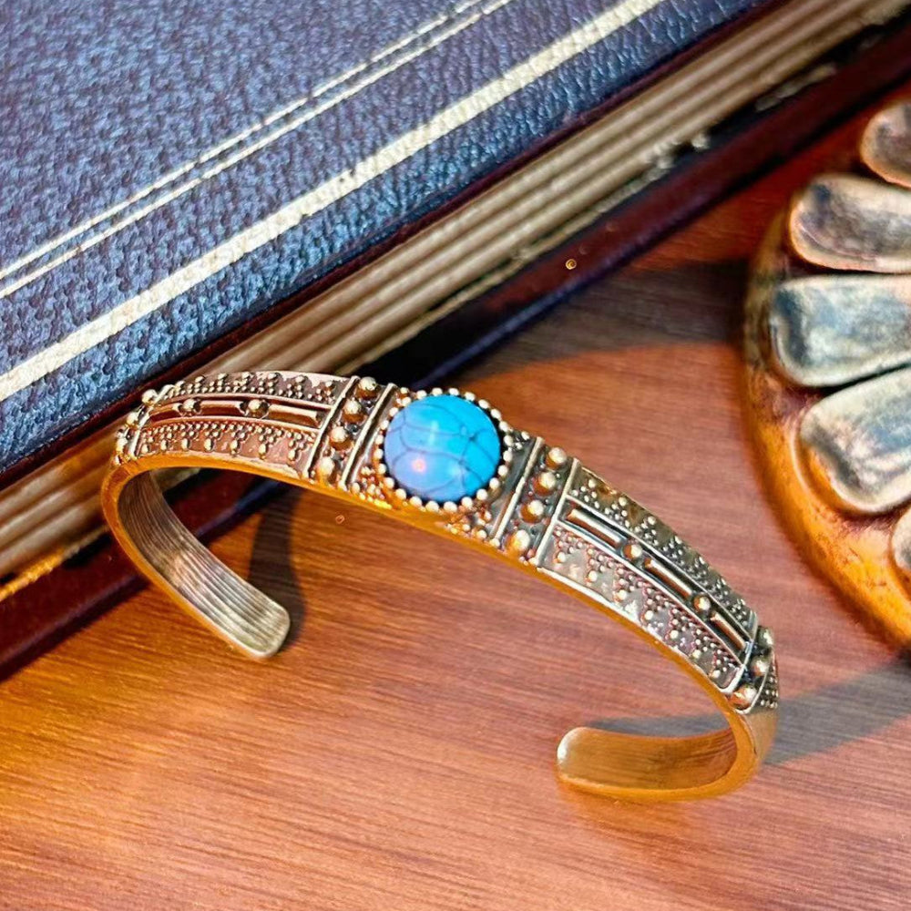 Chic turquoise bangle bracelet, front view
