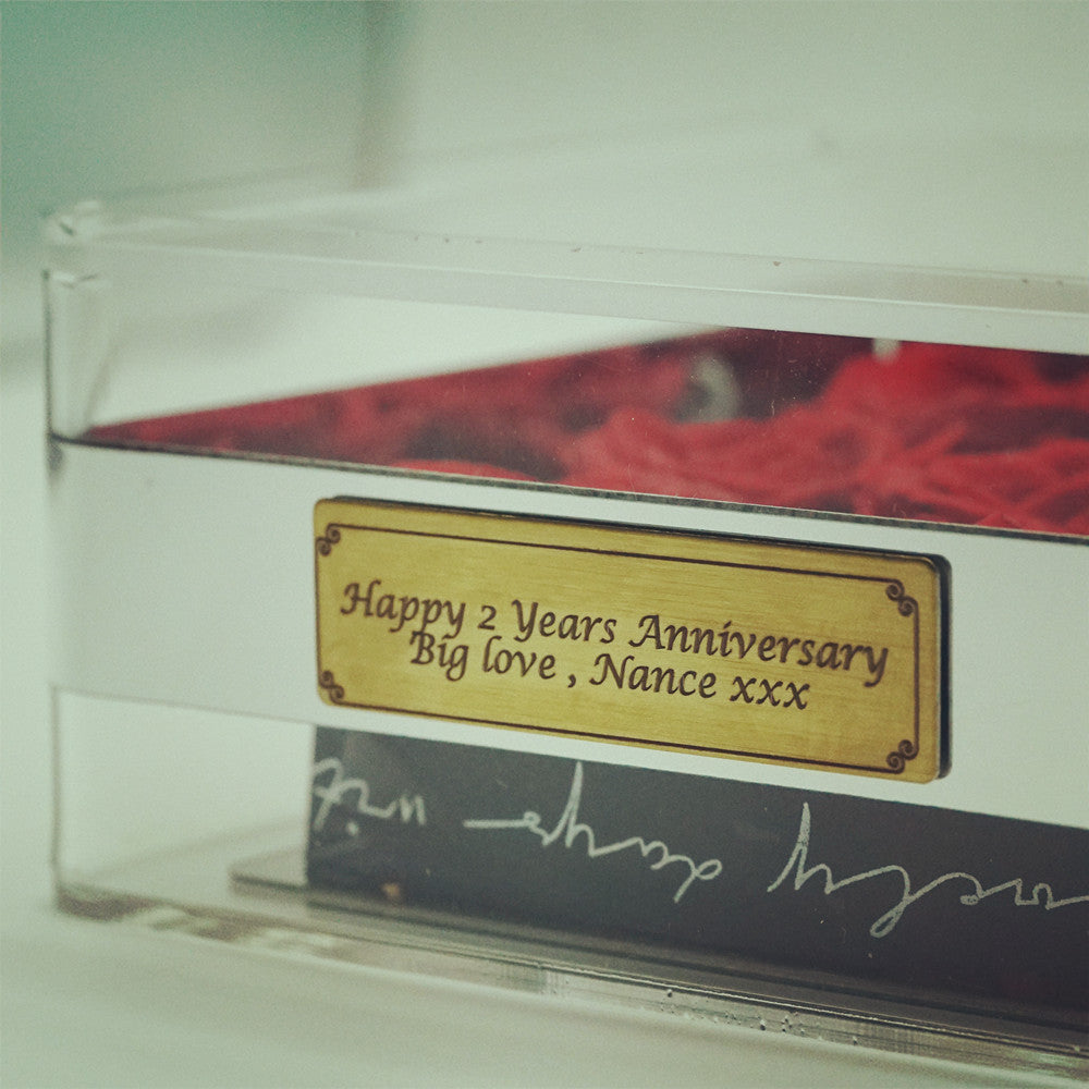 Personalised engraving plaque sample for Petite Eternal Red Rose - Acrylic Handbag Gift Box